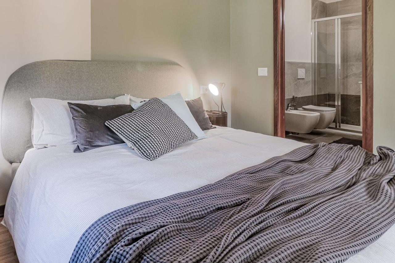 Stunning View Lakeside Apartment - Larihome A11 غْرافيدونا المظهر الخارجي الصورة